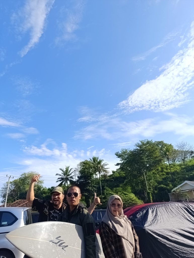 Why Us bring our friend to the harbor