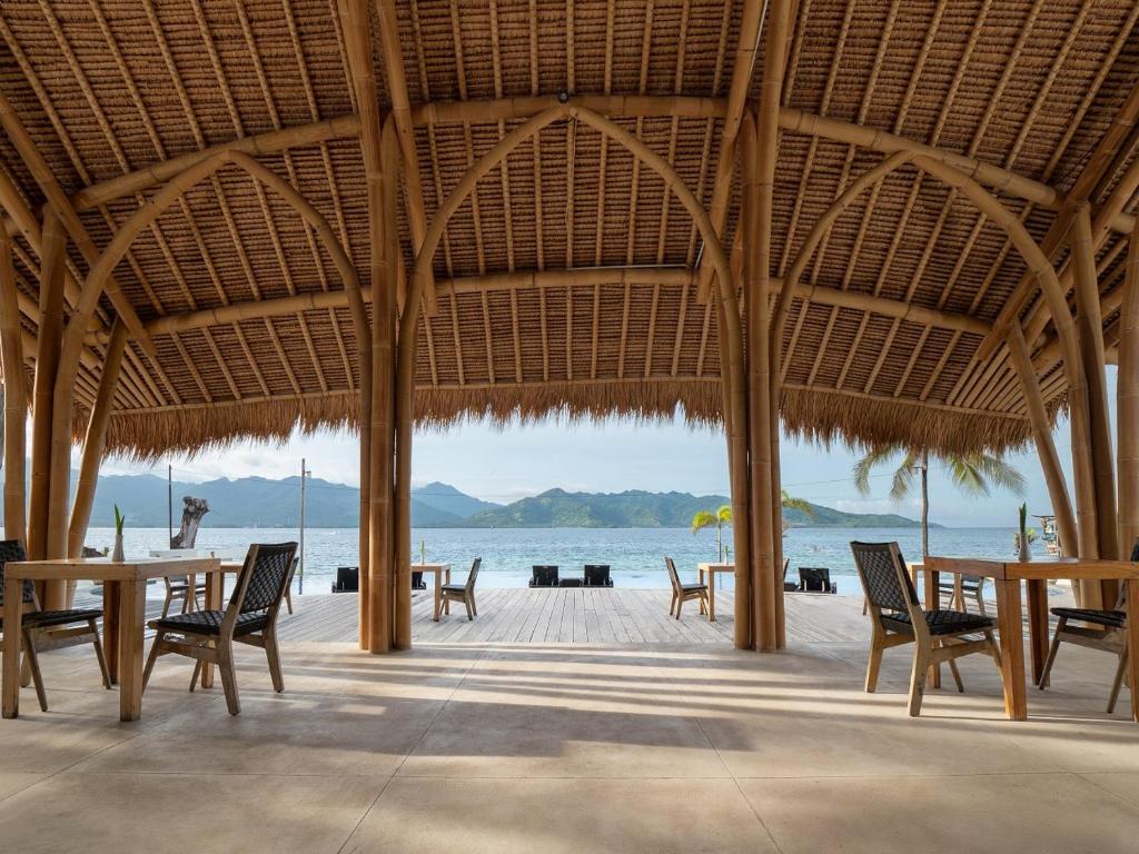 gili air lagoon resort 4